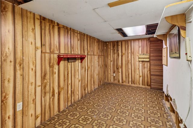 1629 46th Street, Des Moines, IA 50310