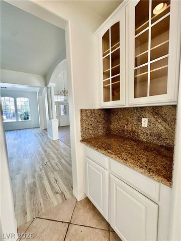 253 White Willow Avenue, Las Vegas, NV 89123