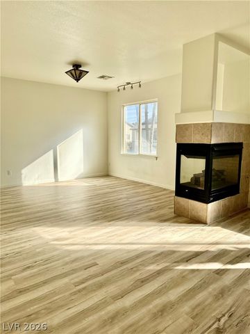 253 White Willow Avenue, Las Vegas, NV 89123