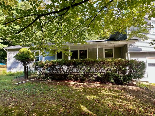 22 Lawrence Heights, Jericho, VT 05465