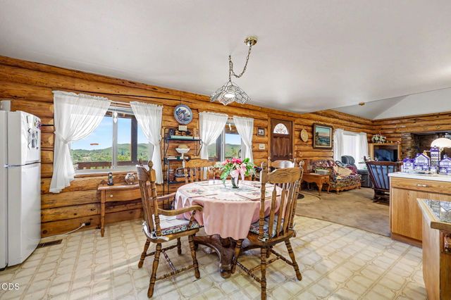 15336 Oregon 62, Eagle Point, OR 97524