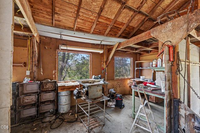 15336 Oregon 62, Eagle Point, OR 97524
