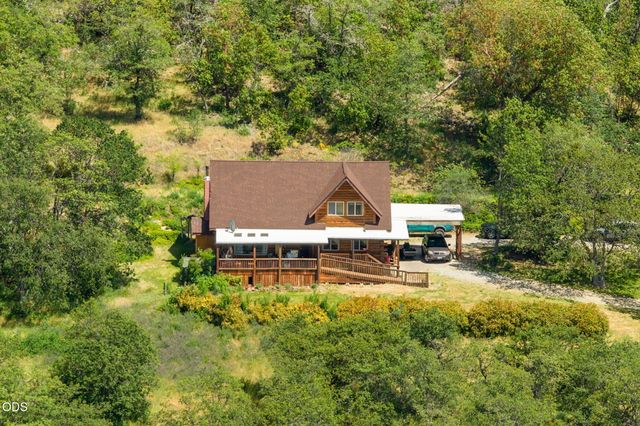 15336 Oregon 62, Eagle Point, OR 97524