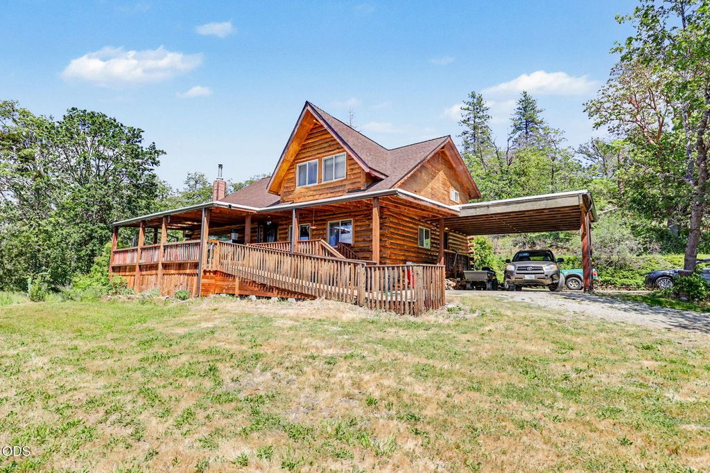 15336 Oregon 62, Eagle Point, OR 97524