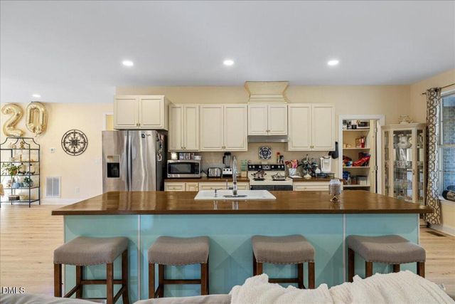 6370 Golden Court, Zebulon, NC 27597