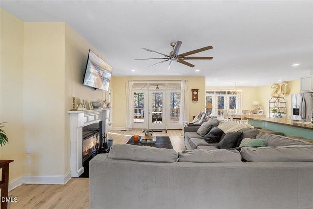 6370 Golden Court, Zebulon, NC 27597