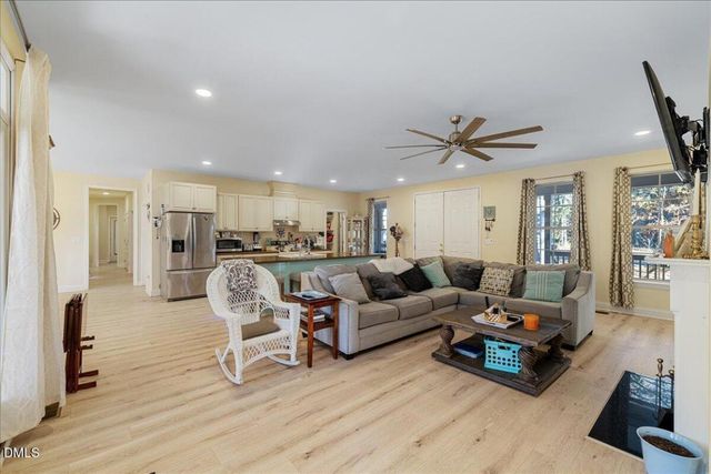 6370 Golden Court, Zebulon, NC 27597