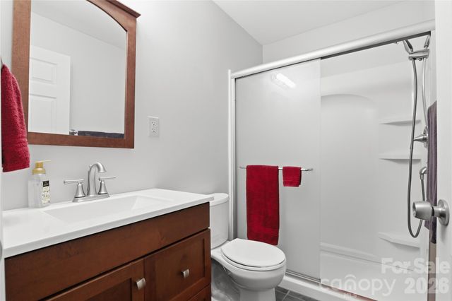 140 Eastwood Drive, Statesville, NC 28625
