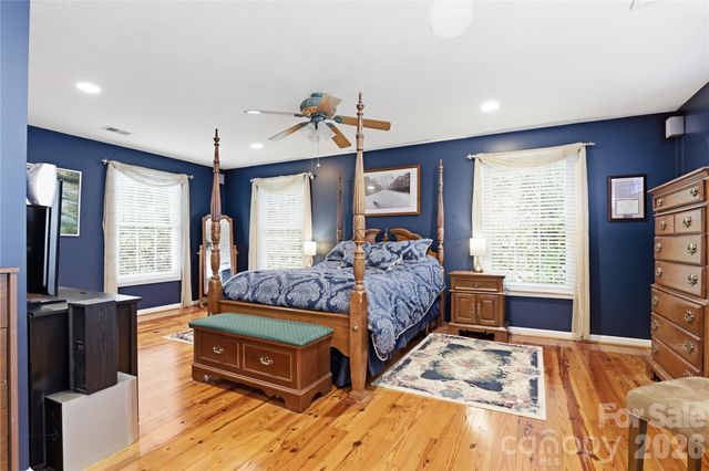 140 Eastwood Drive, Statesville, NC 28625
