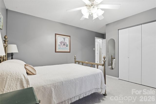 140 Eastwood Drive, Statesville, NC 28625
