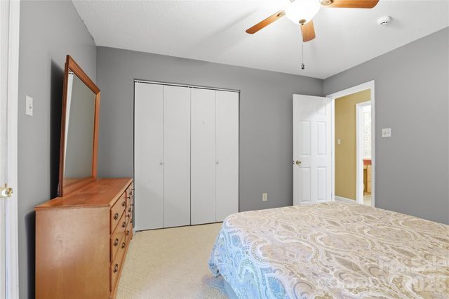 140 Eastwood Drive, Statesville, NC 28625