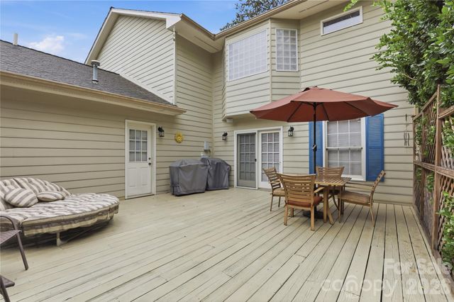 140 Eastwood Drive, Statesville, NC 28625