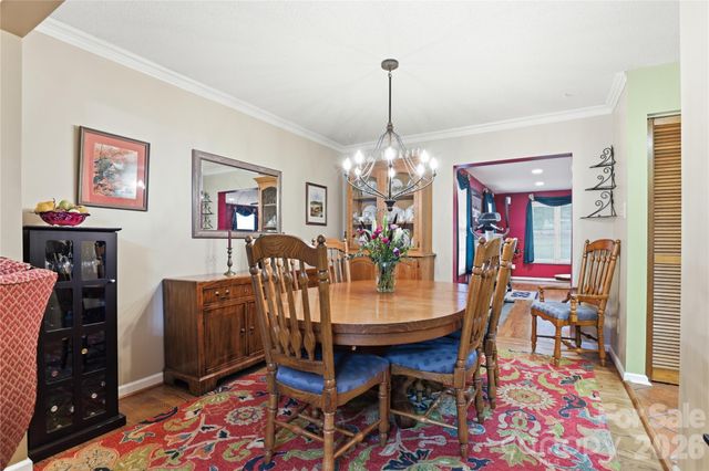 140 Eastwood Drive, Statesville, NC 28625