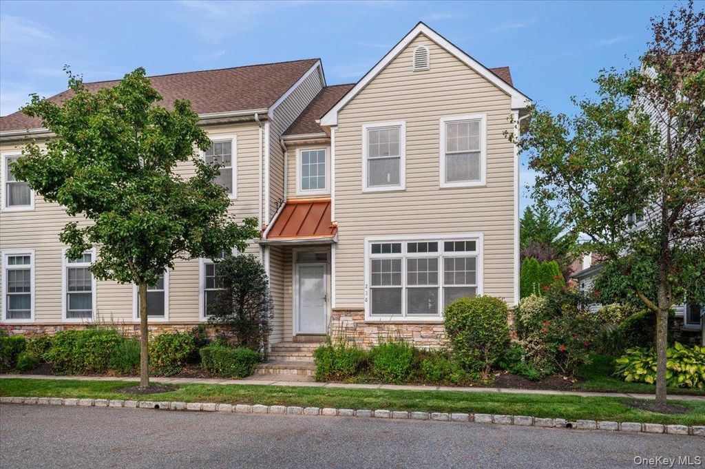 238 Harbor View Drive 238, Port Washington, NY 11050 — exterior
