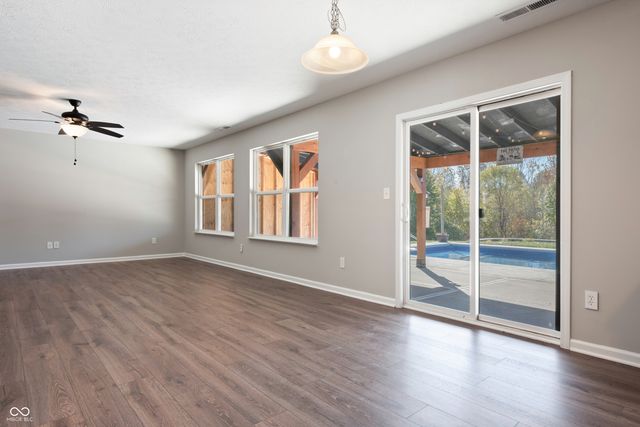 8814 Stoddard Lane, Indianapolis, IN 46217