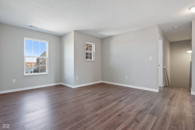 8814 Stoddard Lane, Indianapolis, IN 46217