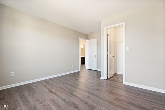 8814 Stoddard Lane, Indianapolis, IN 46217