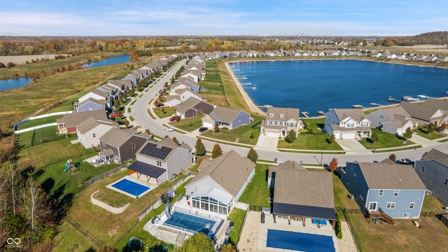 8814 Stoddard Lane, Indianapolis, IN 46217