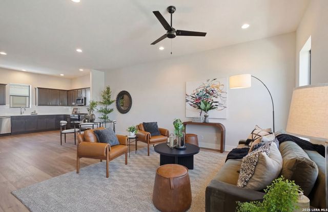 7930 Kennedy, San Antonio, TX 78235