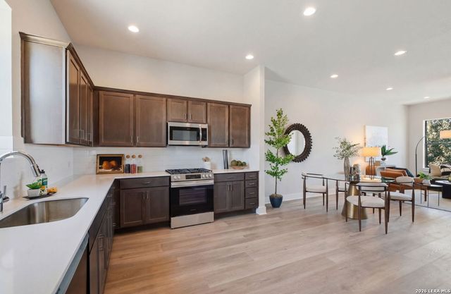 7930 Kennedy, San Antonio, TX 78235