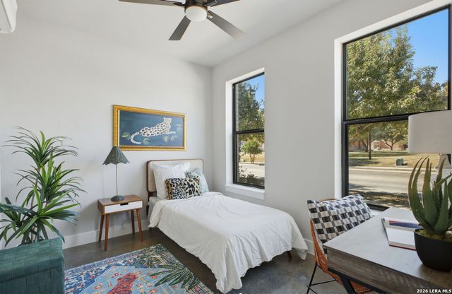 7930 Kennedy, San Antonio, TX 78235
