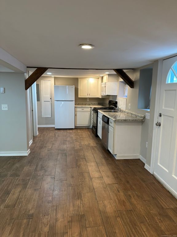 11 Upper Mallett Lane C, New Milford, CT 06776