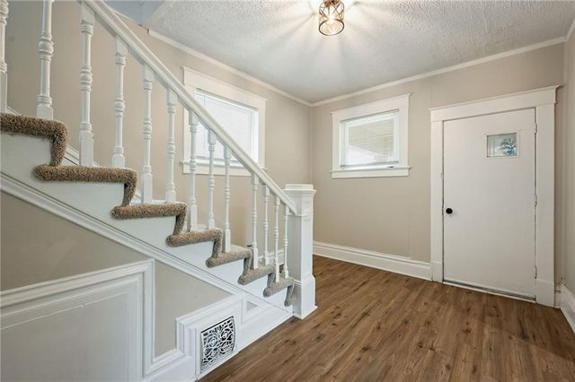 2600 Askew Avenue, Kansas City, MO 64127