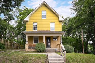 2600 Askew Avenue, Kansas City, MO 64127
