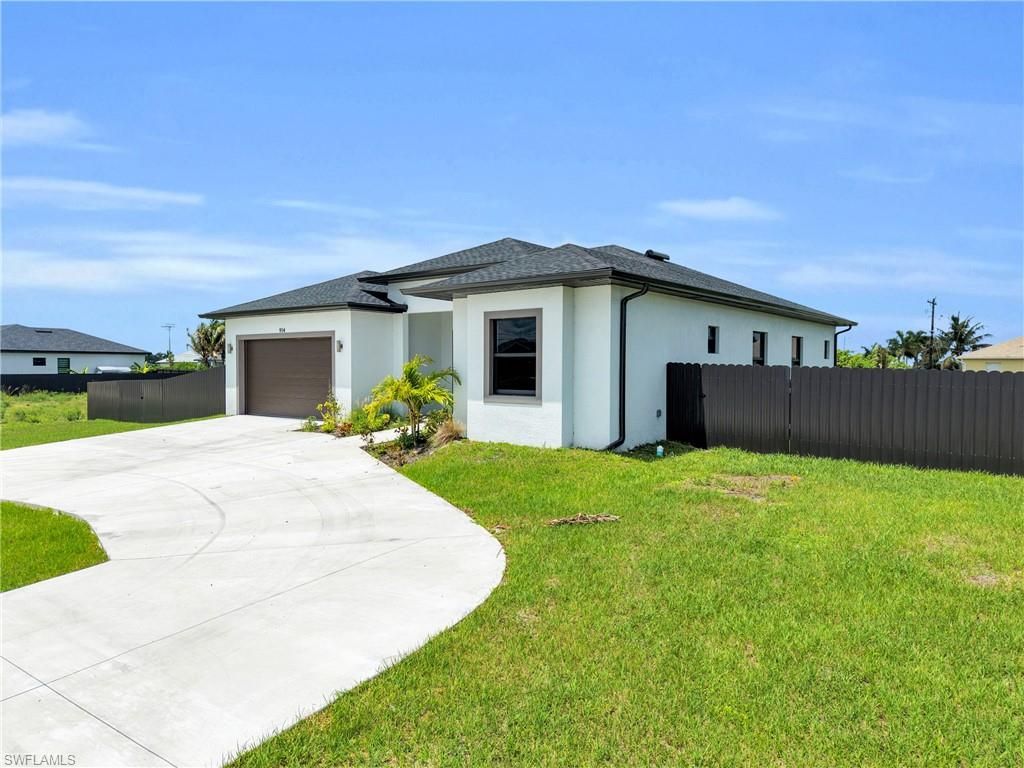 914 Chiquita BLVD N, CAPE CORAL, FL 33993 — photo 2