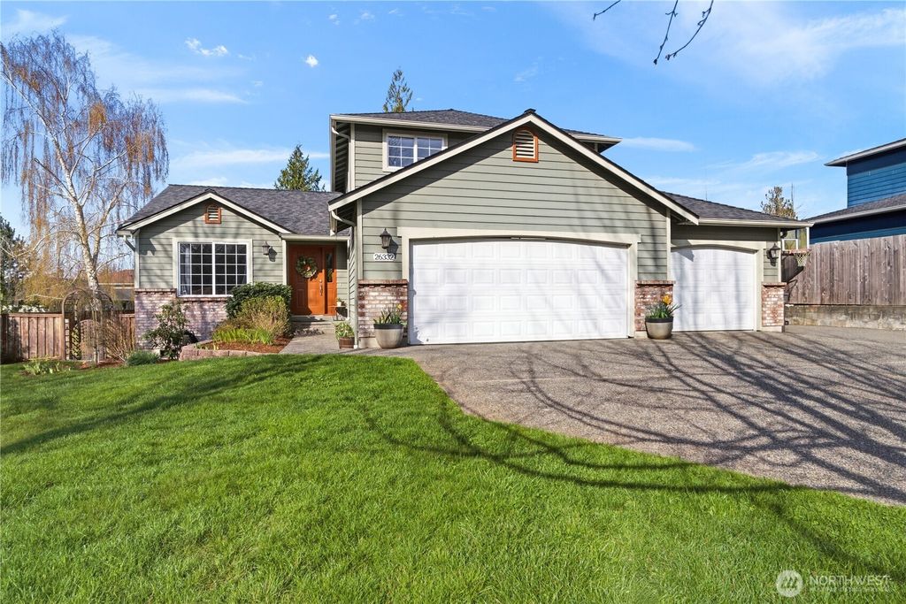 26332 77th Avenue NW, Stanwood, WA 98292