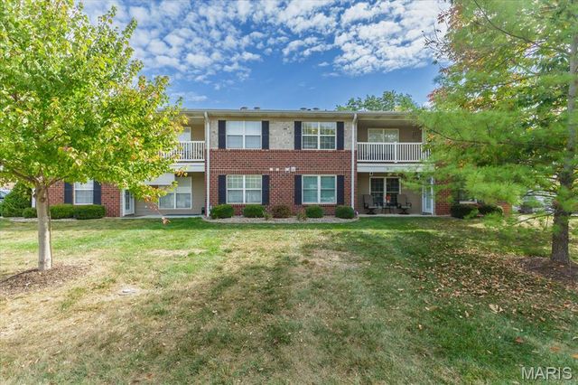 406 S Church Street 128, St Peters, MO 63376