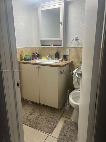 3901 SW 112th Avenue 34, Miami, FL 33165