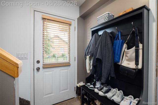 18570 Hollie Drive, Macomb Township, MI 48044