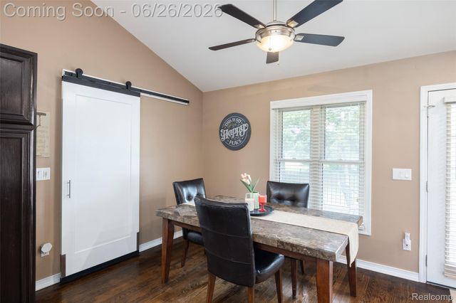 18570 Hollie Drive, Macomb Township, MI 48044