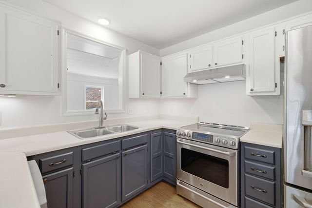 608 Alexander Dr, Franklin, TN 37064