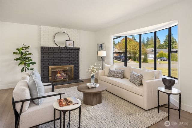 13209 SE 253rd Place, Kent, WA 98042