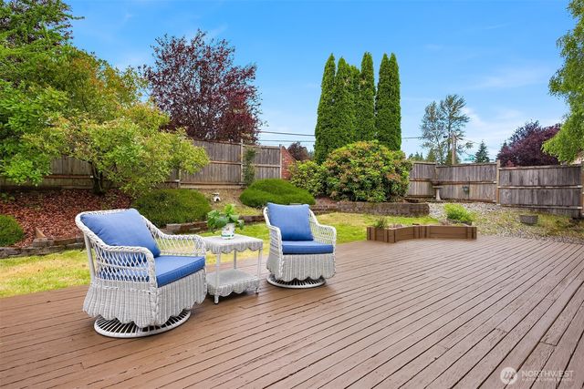13209 SE 253rd Place, Kent, WA 98042