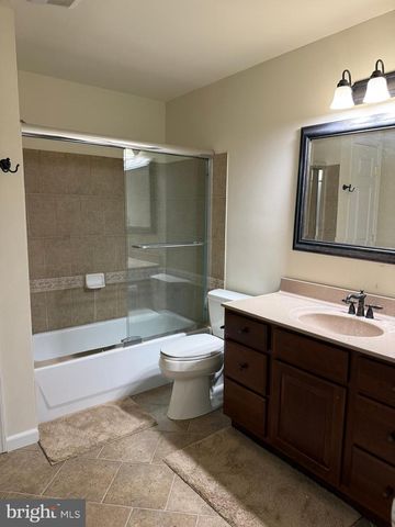 12517 FOX VIEW WAY, Reston, VA 20191