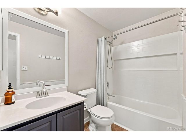 8334 Pebble Creek Way 204, Littleton, CO 80126