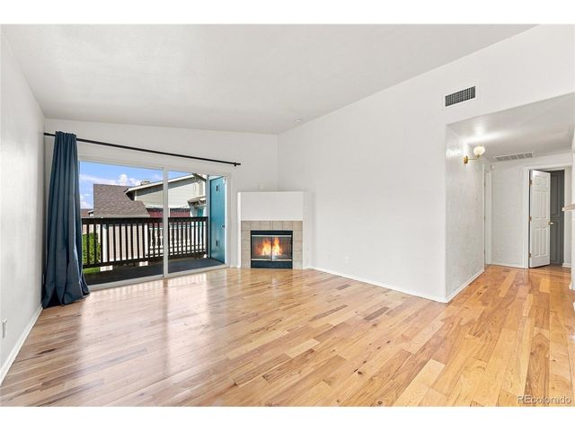 8334 Pebble Creek Way 204, Littleton, CO 80126