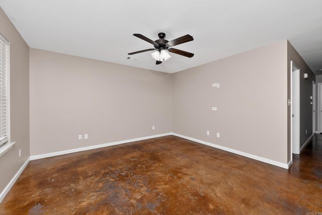 1296 Ridge Road, Benton, AR 72015