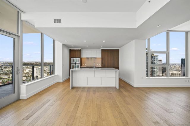 1388 Kettner 3602, San Diego, CA 92101