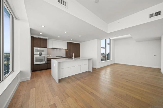 1388 Kettner 3602, San Diego, CA 92101