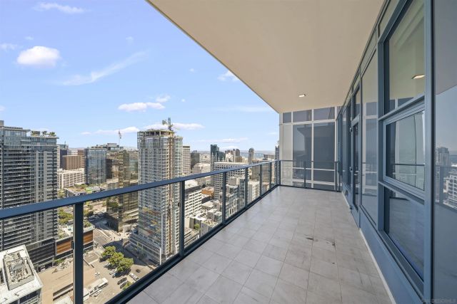 1388 Kettner 3602, San Diego, CA 92101