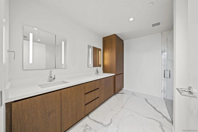1388 Kettner 3602, San Diego, CA 92101