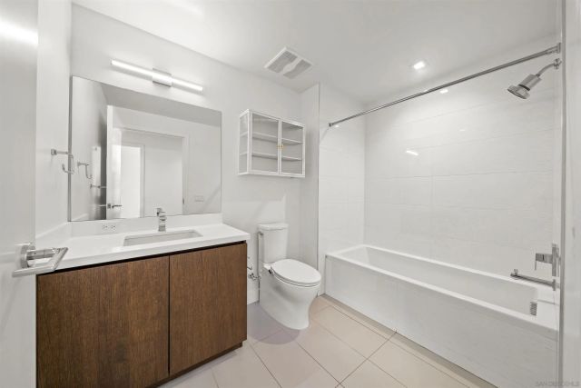 1388 Kettner 3602, San Diego, CA 92101