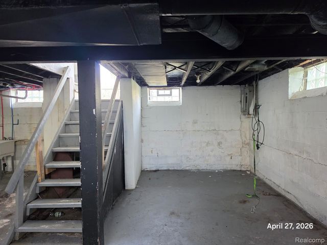 15801 E State Fair Street, Detroit, MI 48205