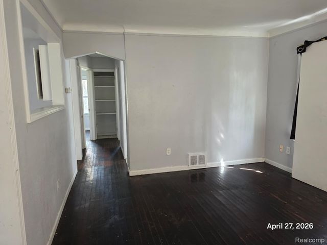 15801 E State Fair Street, Detroit, MI 48205