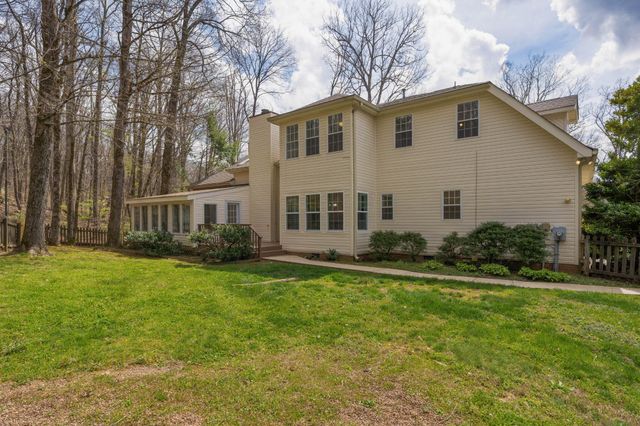 3936 Windtree Drive, Signal Mountain, TN 37377