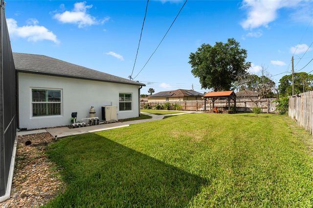 2943 TOULON ROAD SE, Palm Bay, FL 32909
